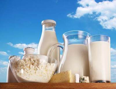 鲜奶、酸奶、奶酪、奶粉…各种乳及乳制品该怎么选?